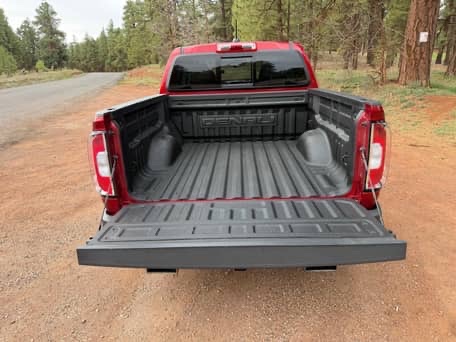 2021 GMC Canyon Denali - Image 32