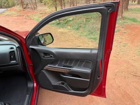 2021 GMC Canyon Denali - Image 12