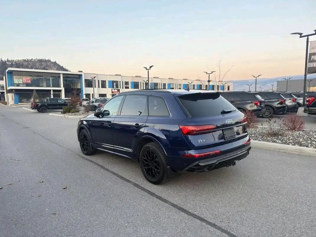 2022 Audi Q7 - 76,101 KM** - Image 9