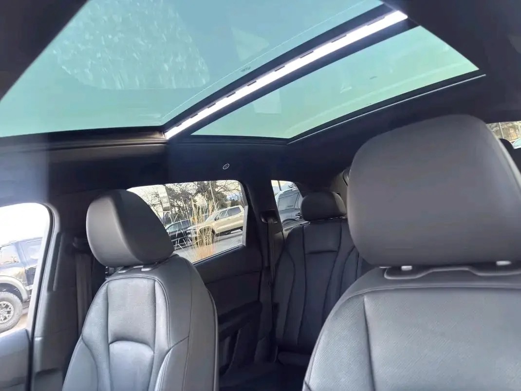 2022 Audi Q7 - 76,101 KM** - Image 5