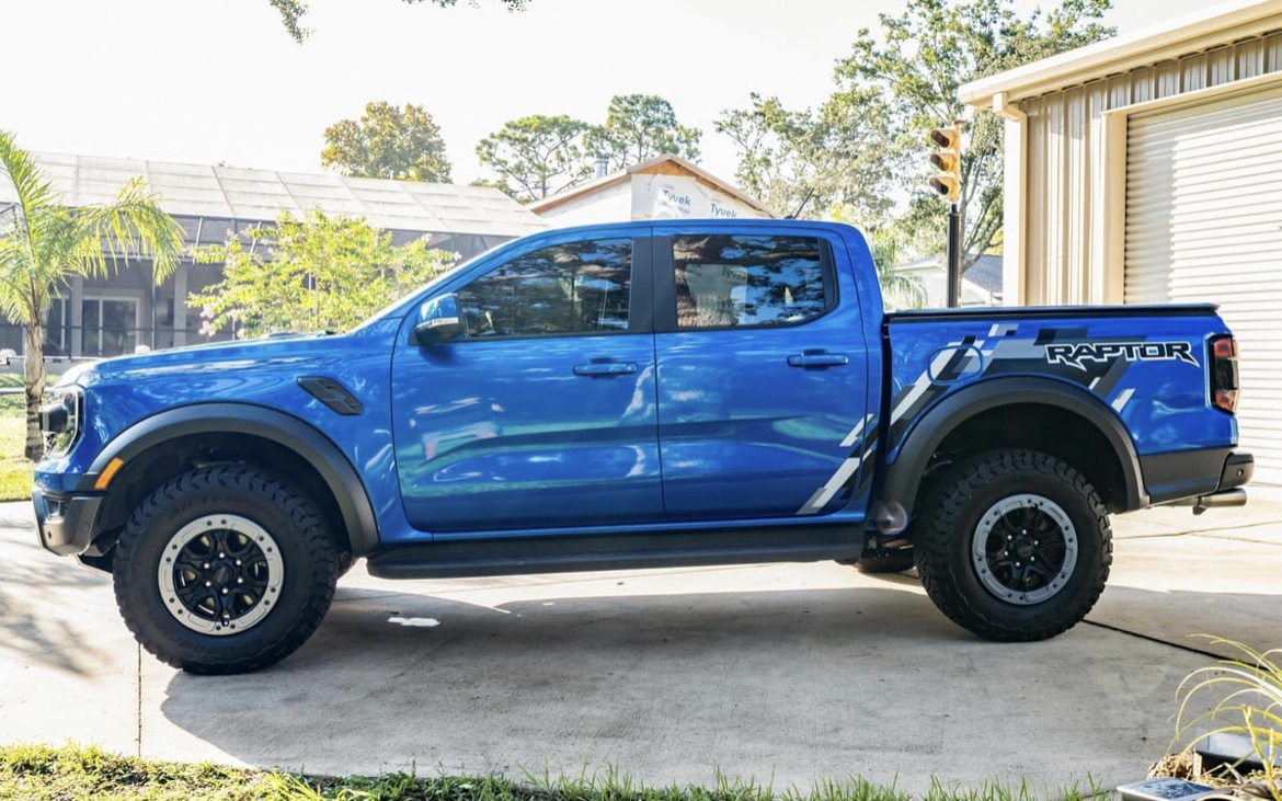 2024 Ford Ranger Raptor - Image 30