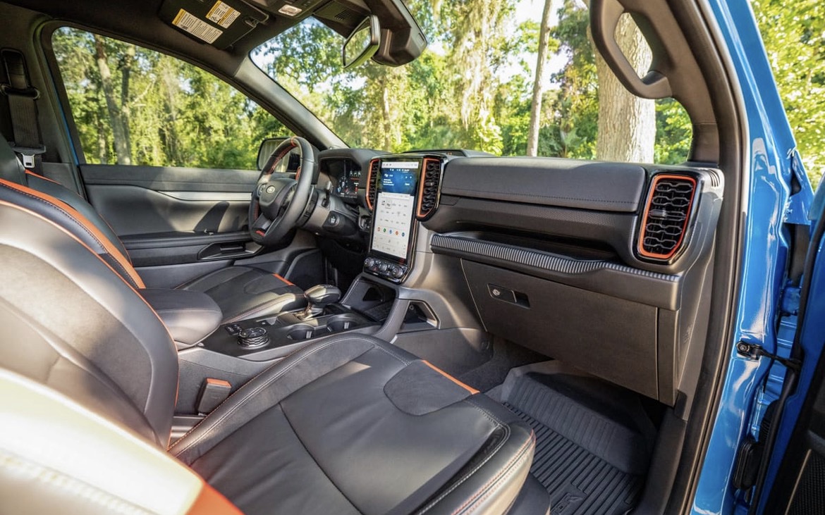 2024 Ford Ranger Raptor - Image 9