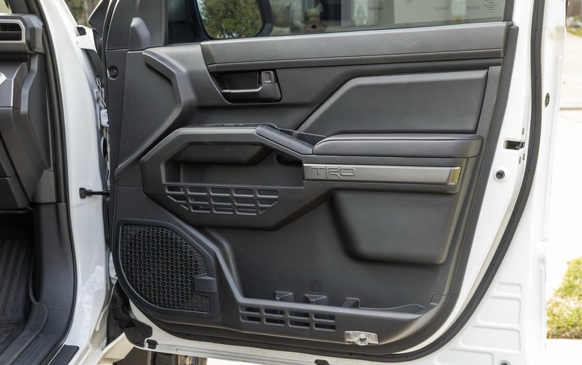 2024 Toyota Tacoma TRD Off-Road - Image 4