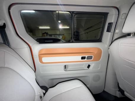2025 Volkswagen ID. Buzz 1st Edition - Image 8